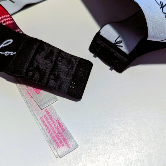 PINK Victoria's Secret Bra - 36DD 🩷 - Picture 6 of 8